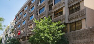 Residencial Rafael Calvo, 18